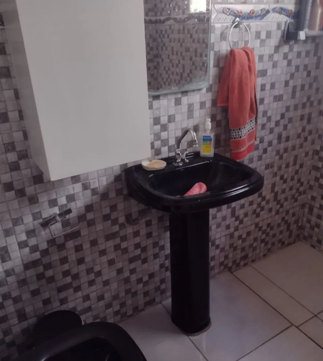 C3707 12.jpg